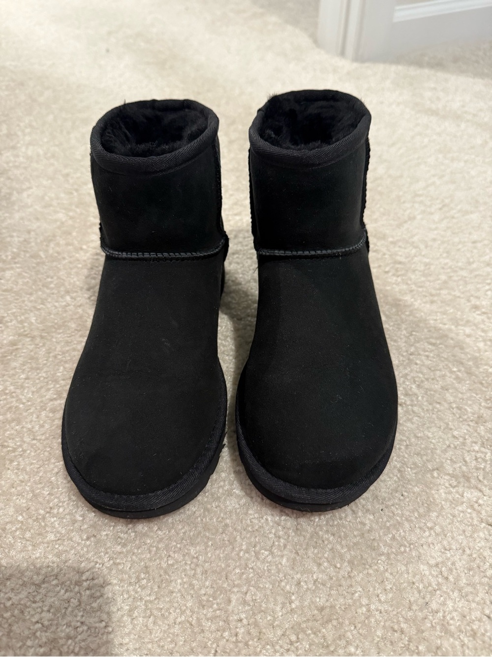 UGG Classic Mini II Ankle Boots in Black